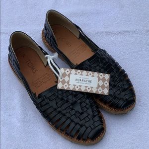 TOMS Women’s Huarache Size 7
